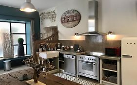 Le Loft Des Antiquaires, L'Isle-Sur-La-Sorgue